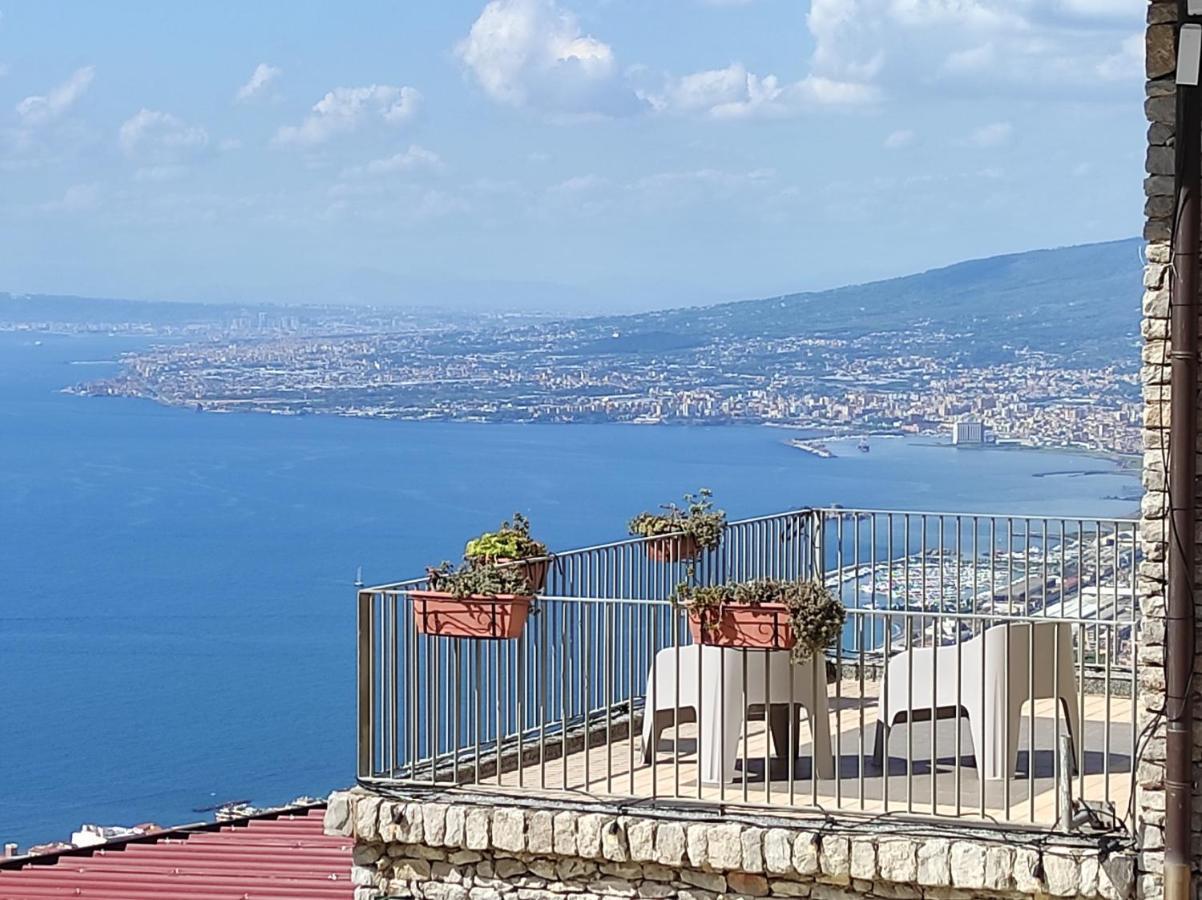 Relais Buona Stella Bed and Breakfast Pimonte Buitenkant foto